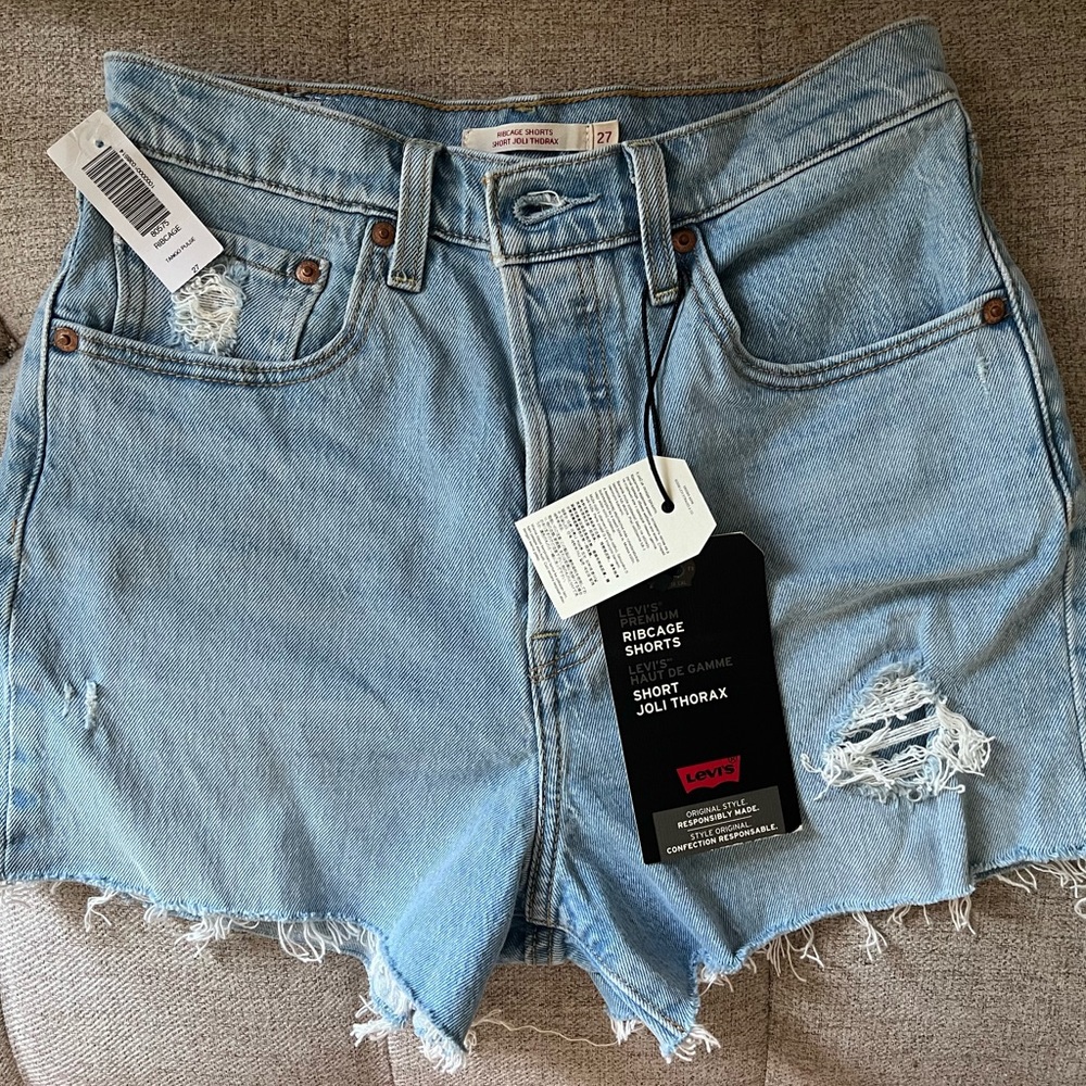 Levi’s Ribcage Short - Tango Pulse Size 27